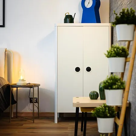 Sebino 15 - Monolocale Cool Mediolan